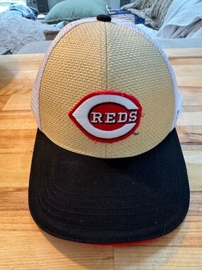 Cincinnati Reds Trucker Hat Montgomery Inn SnapBack Mesh Cap